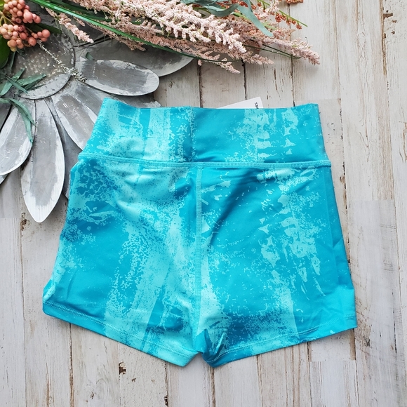 Better Bodies - Picture 2 of 4